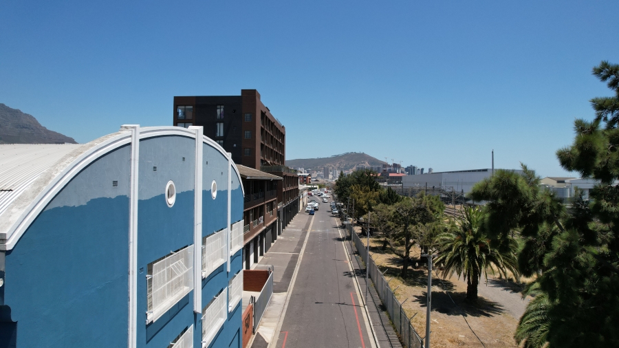 1 Bedroom Property for Sale in Woodstock Western Cape